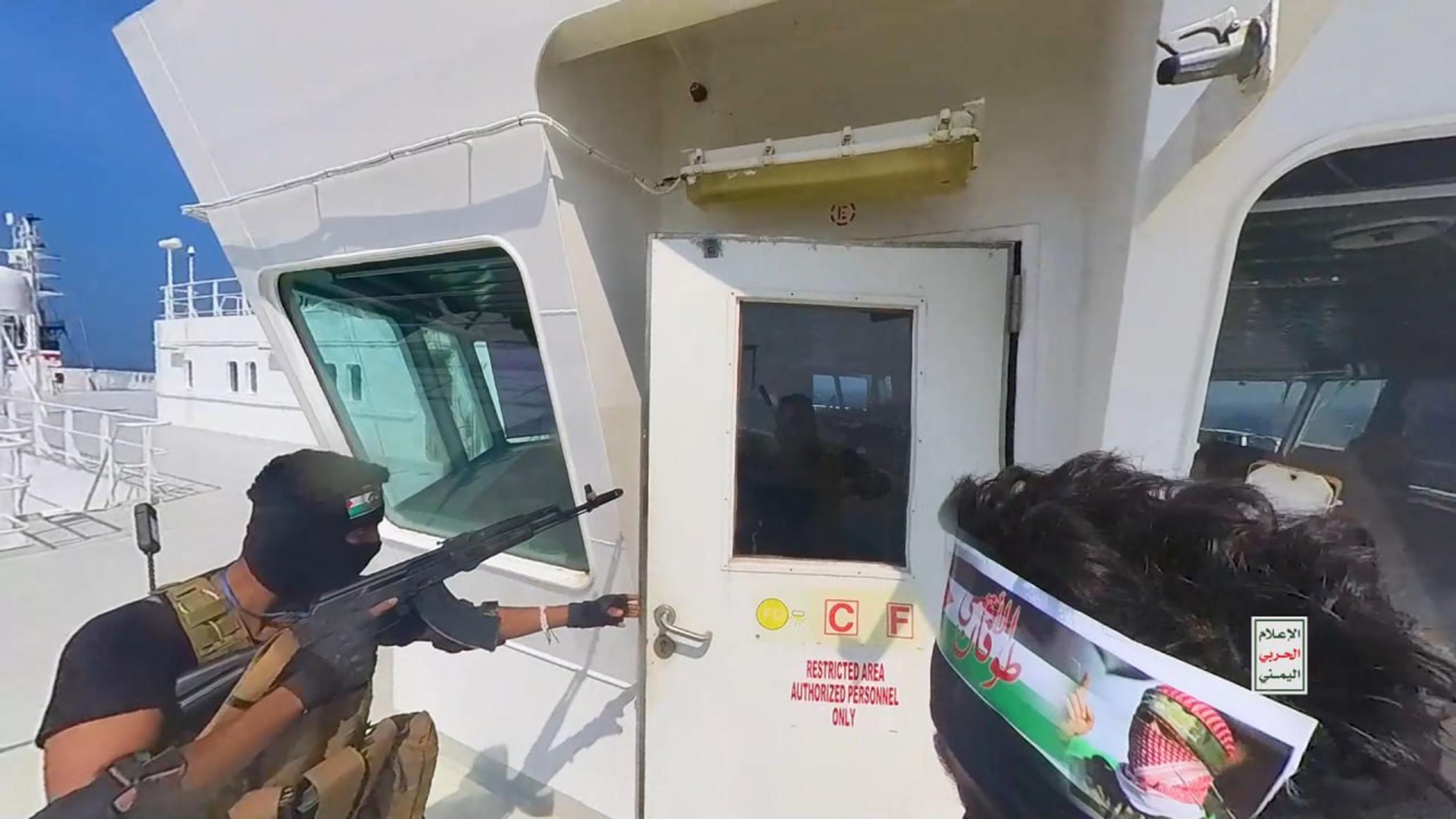 Comercio, piratería y guerrillas: por qué el Mar Rojo se ha convertido en un foco de tensión internacional Comercio, piratería y guerrillas: por qué el Mar Rojo se ha convertido en un foco de tensión internacional