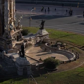 Imagen de la fuente de la Plaza de España de Barcelona vacía por las restricciones por sequía en noviembre de 2023 Imagen de la fuente de la Plaza de España de Barcelona vacía por las restricciones por sequía en noviembre de 2023