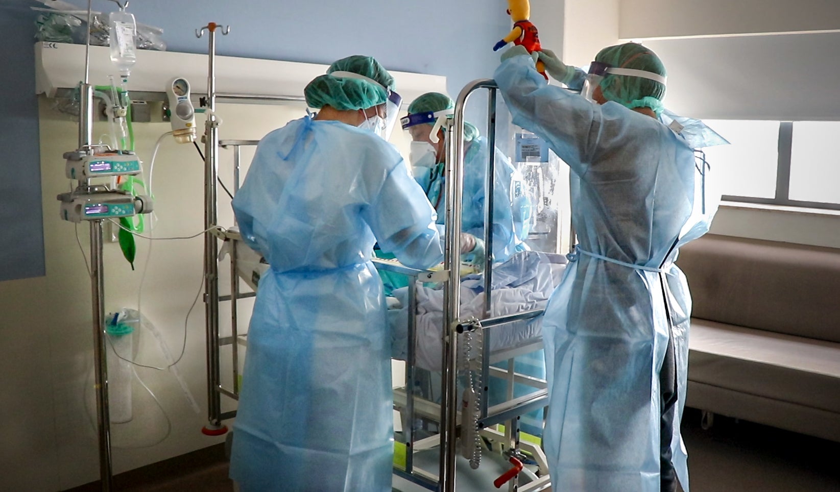 La Fe administra por primera vez en la Comunitat Valenciana una terapia génica innovadora para tratar a una bebé con atrofia muscular espinal La Fe administra por primera vez en la Comunitat Valenciana una terapia génica innovadora para tratar a una bebé con atrofia muscular espinal