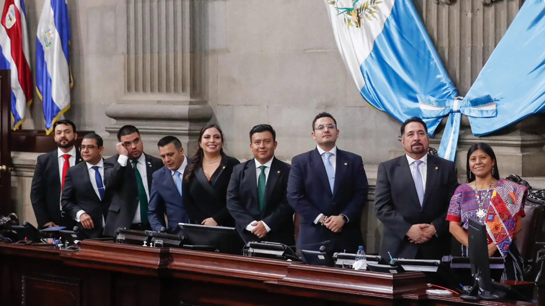 La nueva junta directiva de Congreso guatemalteco toman posesión de sus cargos hoy, en Ciudad de Guatemala (Guatemala).