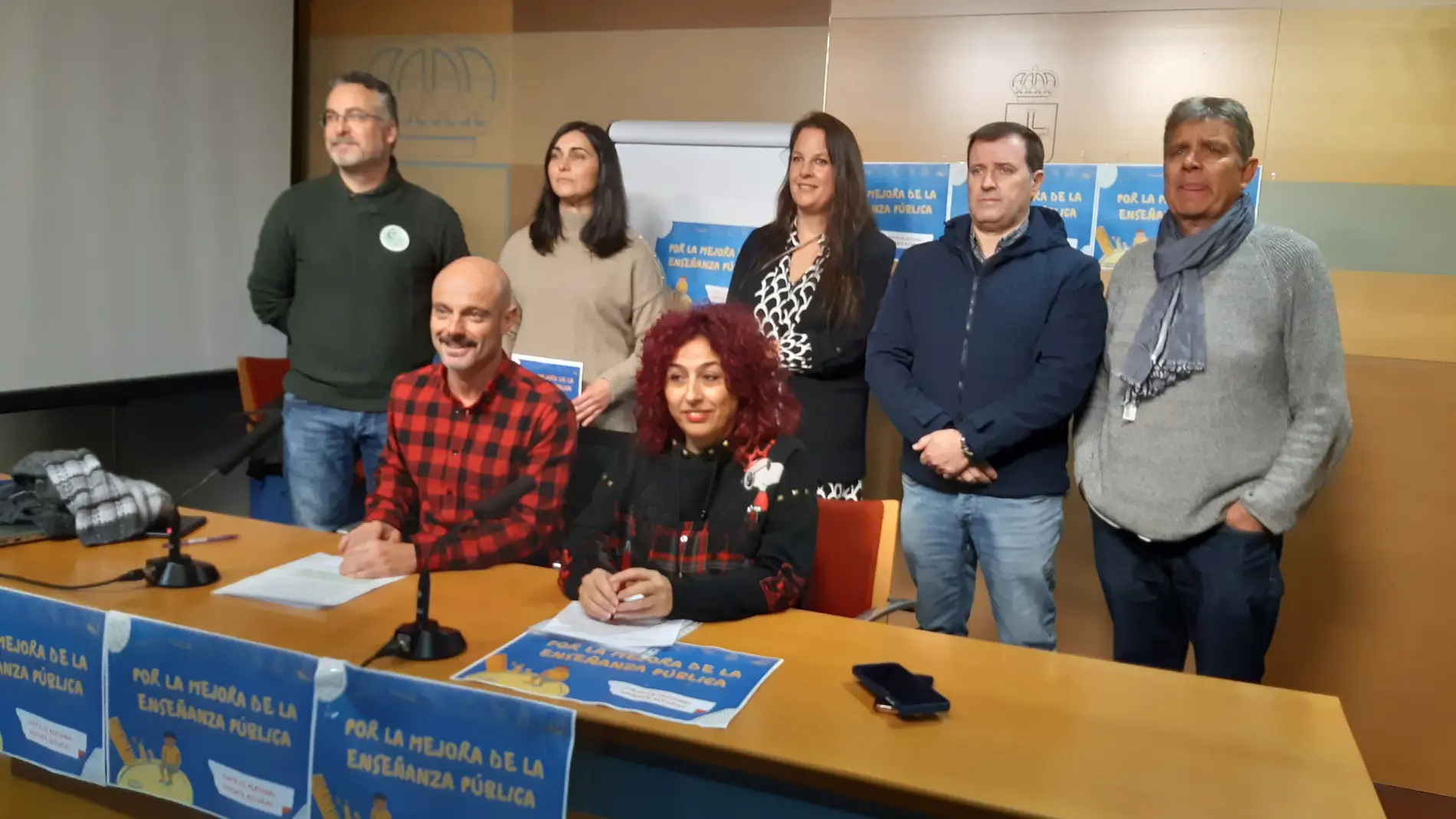 Los sindicatos de enseñanza de Asturias se plantean huelga si el Gobierno del Principado no negocia mejoras