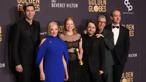 Los actores de 'Succession' en la gala de los Globos de Oro Los actores de 'Succession' en la gala de los Globos de Oro