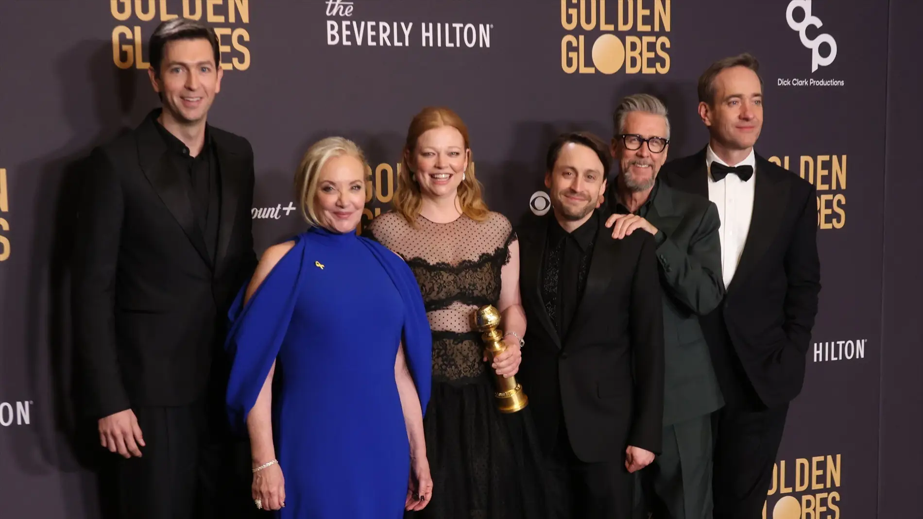Los actores de 'Succession' en la gala de los Globos de Oro