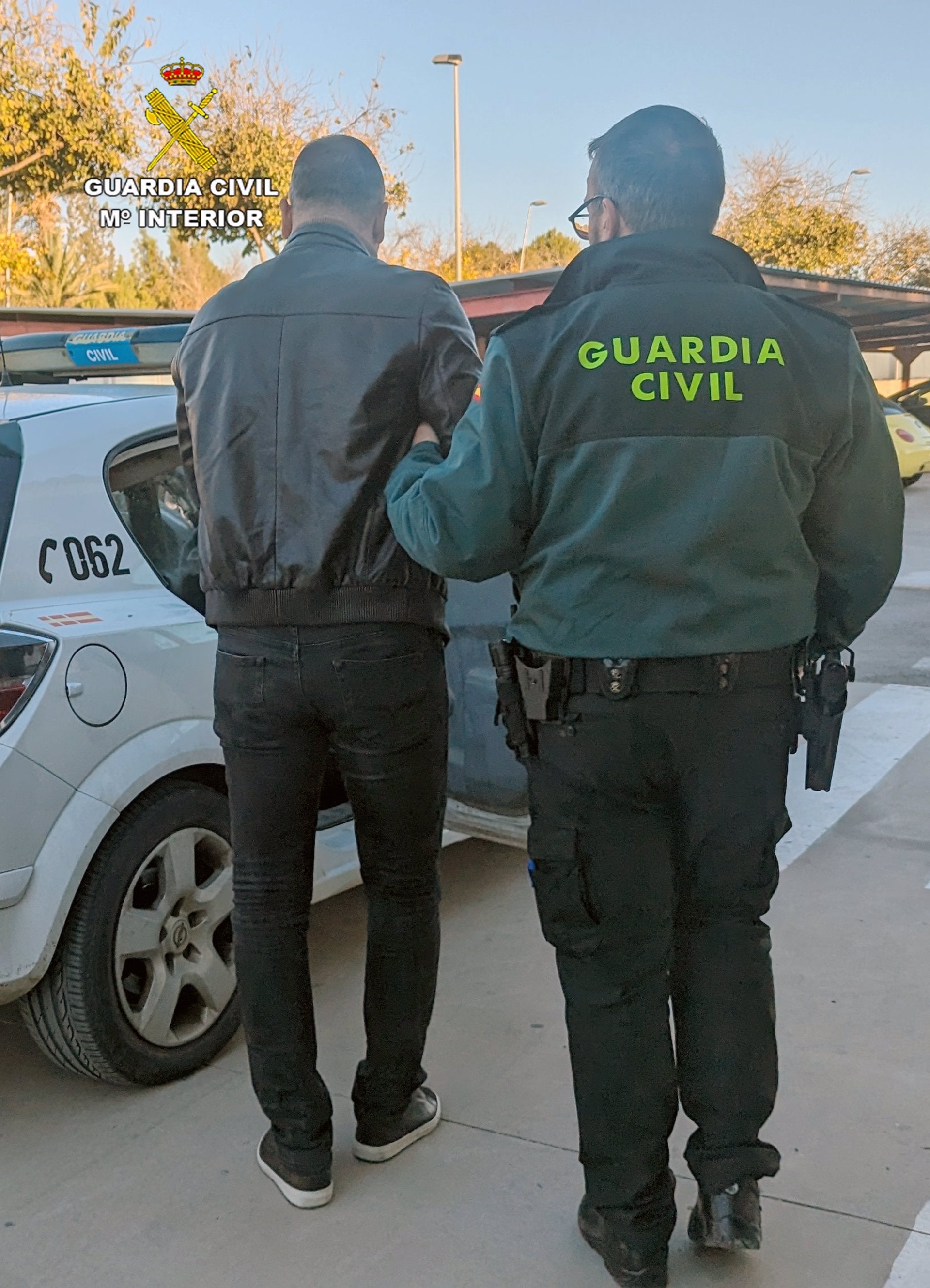 Dos detenidos por estafar 300.000 euros a cuatro empresas agrícolas de Murcia y Almería Dos detenidos por estafar 300.000 euros a cuatro empresas agrícolas de Murcia y Almería