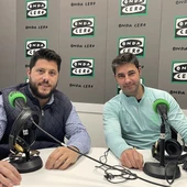 Jaime Santamaría y Miguel Ángel Plaza, concejal de fiestas y presidente de la Comisión de Fiestas de Sant Antoni de la Ermita de la Vila Joiosa. Jaime Santamaría y Miguel Ángel Plaza, concejal de fiestas y presidente de la Comisión de Fiestas de Sant Antoni de la Ermita de la Vila Joiosa.