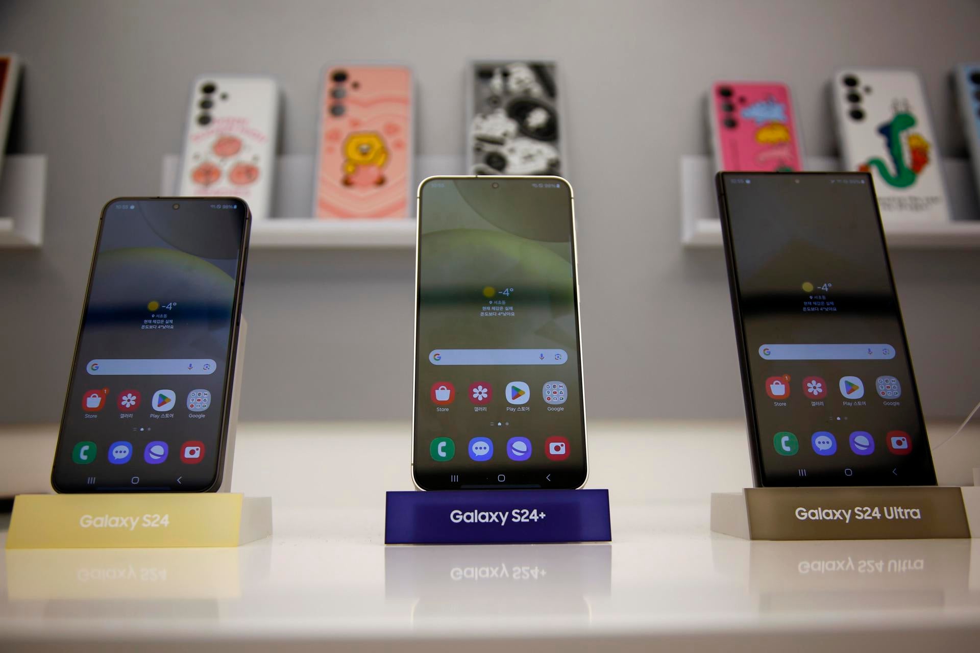 Samsung presenta los nuevos Galaxy S24, S24+ y S24 Ultra: precio, características y fecha de lanzamiento Samsung presenta los nuevos Galaxy S24, S24+ y S24 Ultra: precio, características y fecha de lanzamiento
