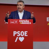 El secretario de organización del PSOE, Santos Cerdán, ofrece una rueda de prensa en la sede del PSOE en Madrid este lunes.