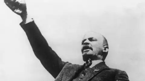 Vladimir Lenin Vladimir Lenin