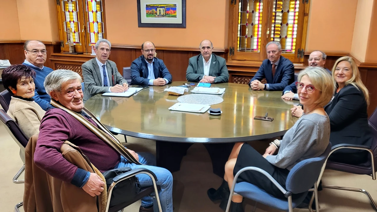 El PAR inicia en Huesca un "frente común" contra el trasvase