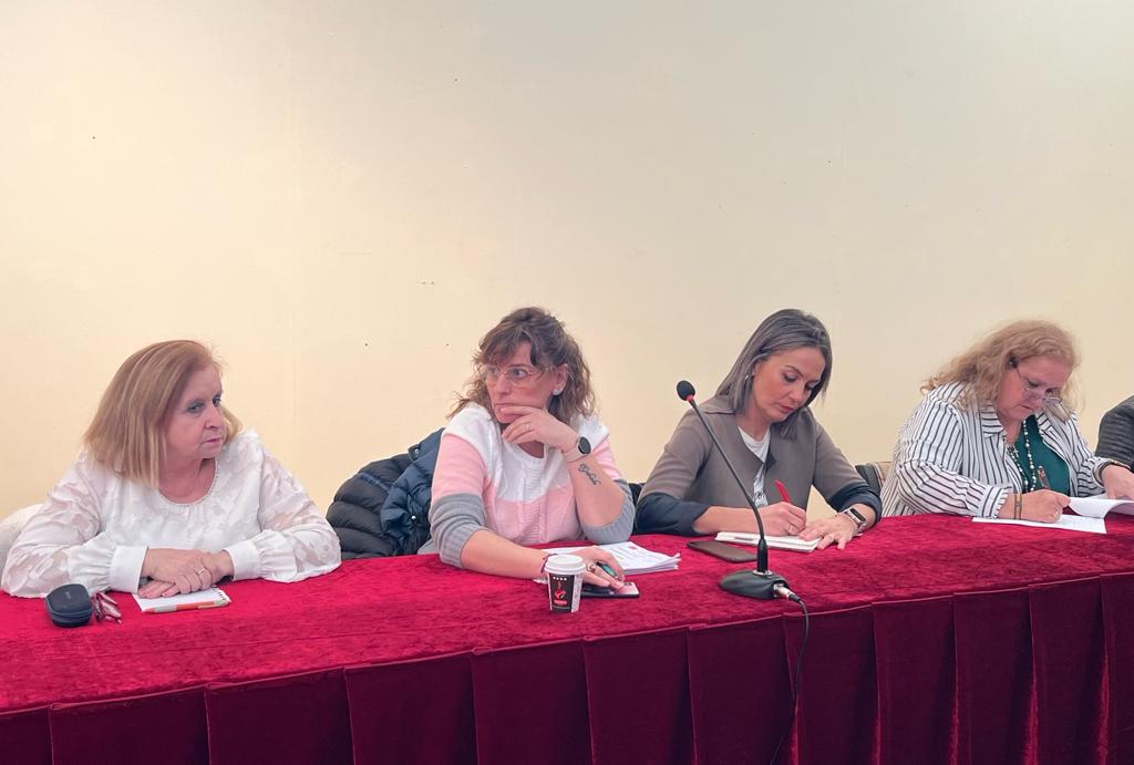 Aseguran que el Ayuntamiento plagia el Plan de Igualdad y piden la reprobación de Marisol Illescas Aseguran que el Ayuntamiento plagia el Plan de Igualdad y piden la reprobación de Marisol Illescas