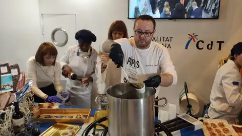 La Vega Baja ultima su presencia gastronómica en FITUR La Vega Baja ultima su presencia gastronómica en FITUR