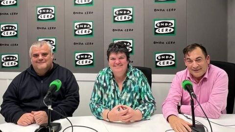 Lino A. Pascual y Josele Sell&eacute;s, alcalde y edil de fiestas de Relleu en M&aacute;s de uno Marina Baixa.