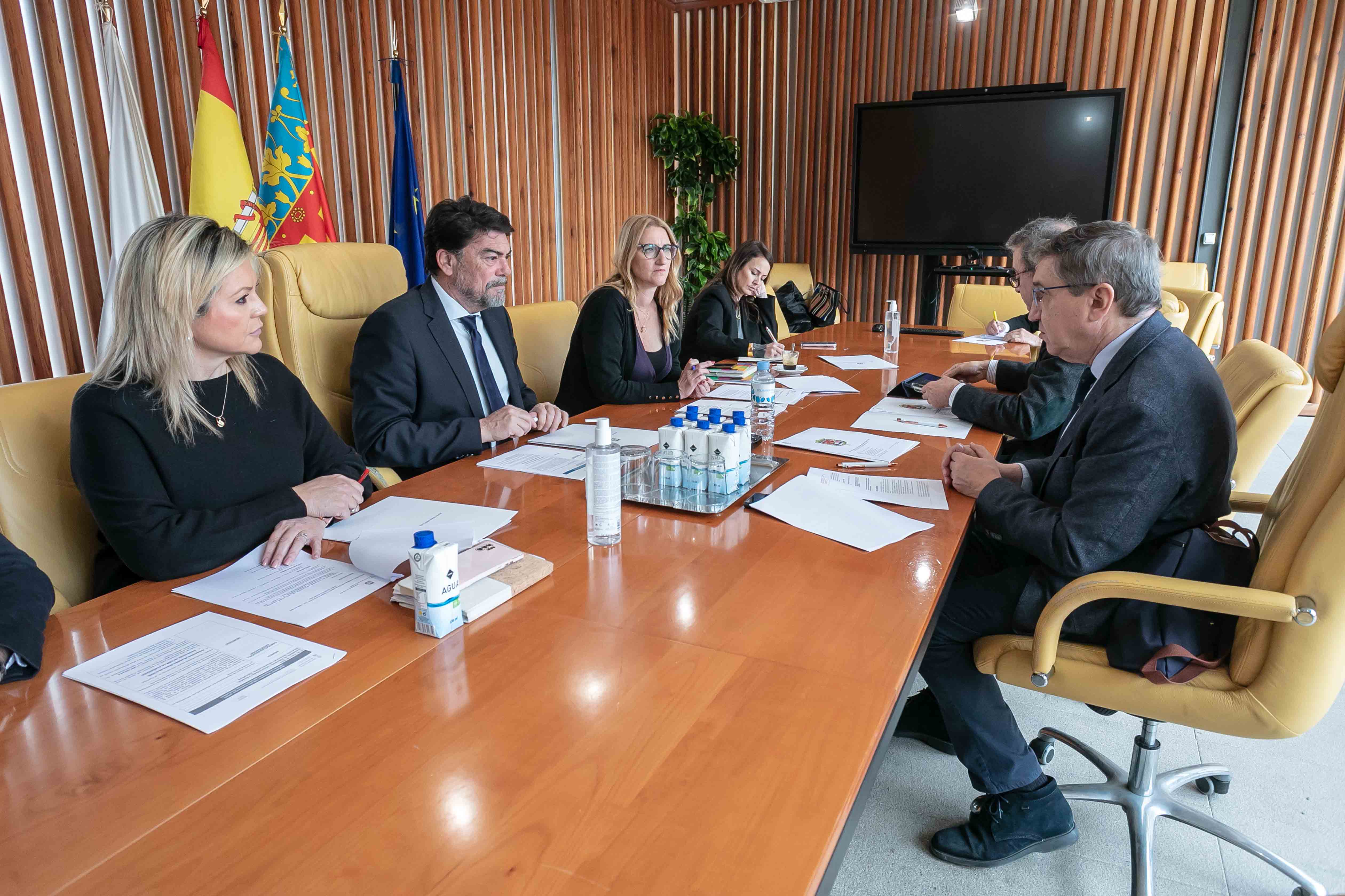 La construcción del colegio La Almadraba de Alicante empezará después del verano La construcción del colegio La Almadraba de Alicante empezará después del verano