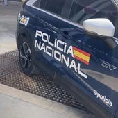 Coche de la Policía Nacional Coche de la Policía Nacional