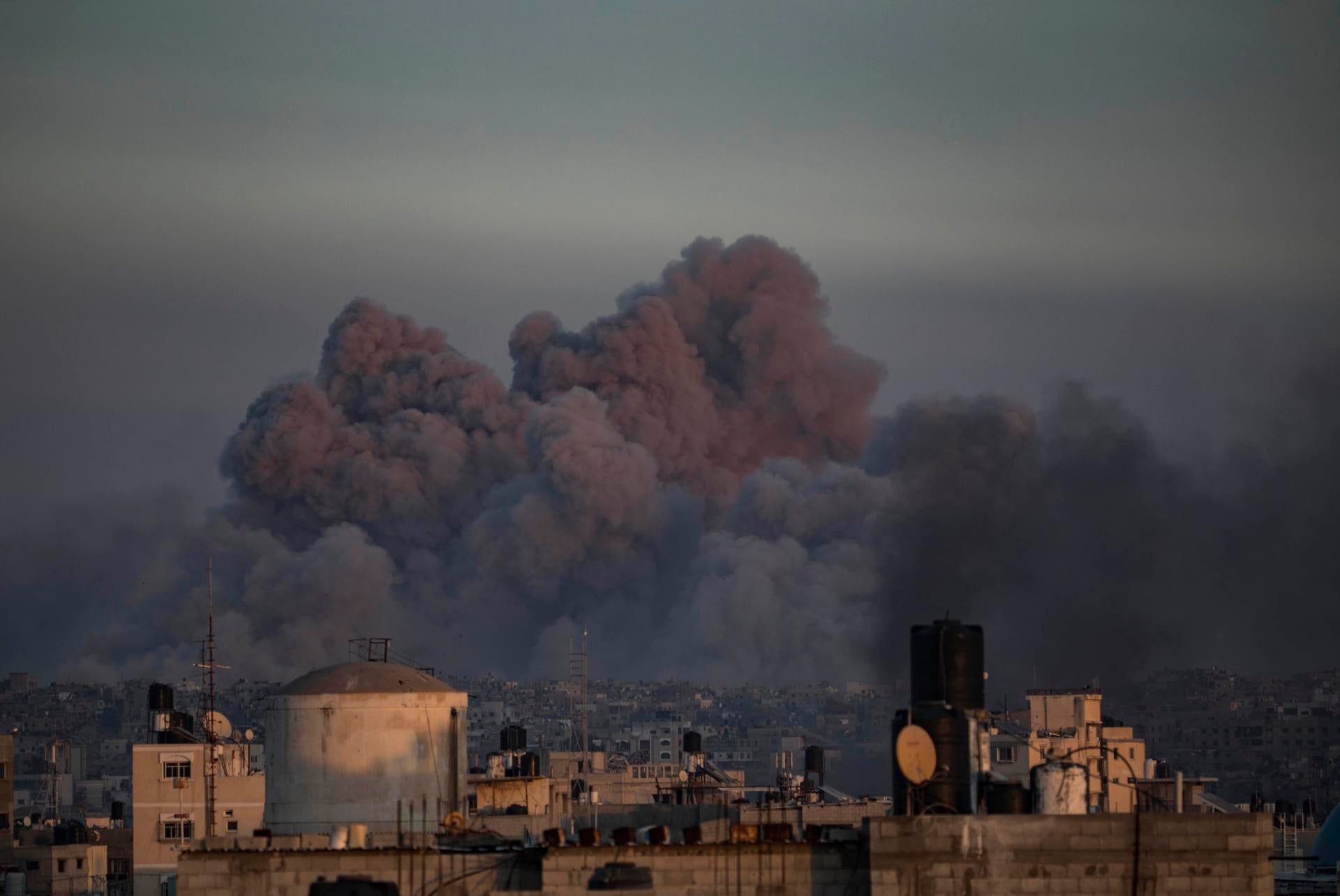 Más de 25.000 muertos por ataques israelíes en Gaza desde el inicio de la guerra Más de 25.000 muertos por ataques israelíes en Gaza desde el inicio de la guerra