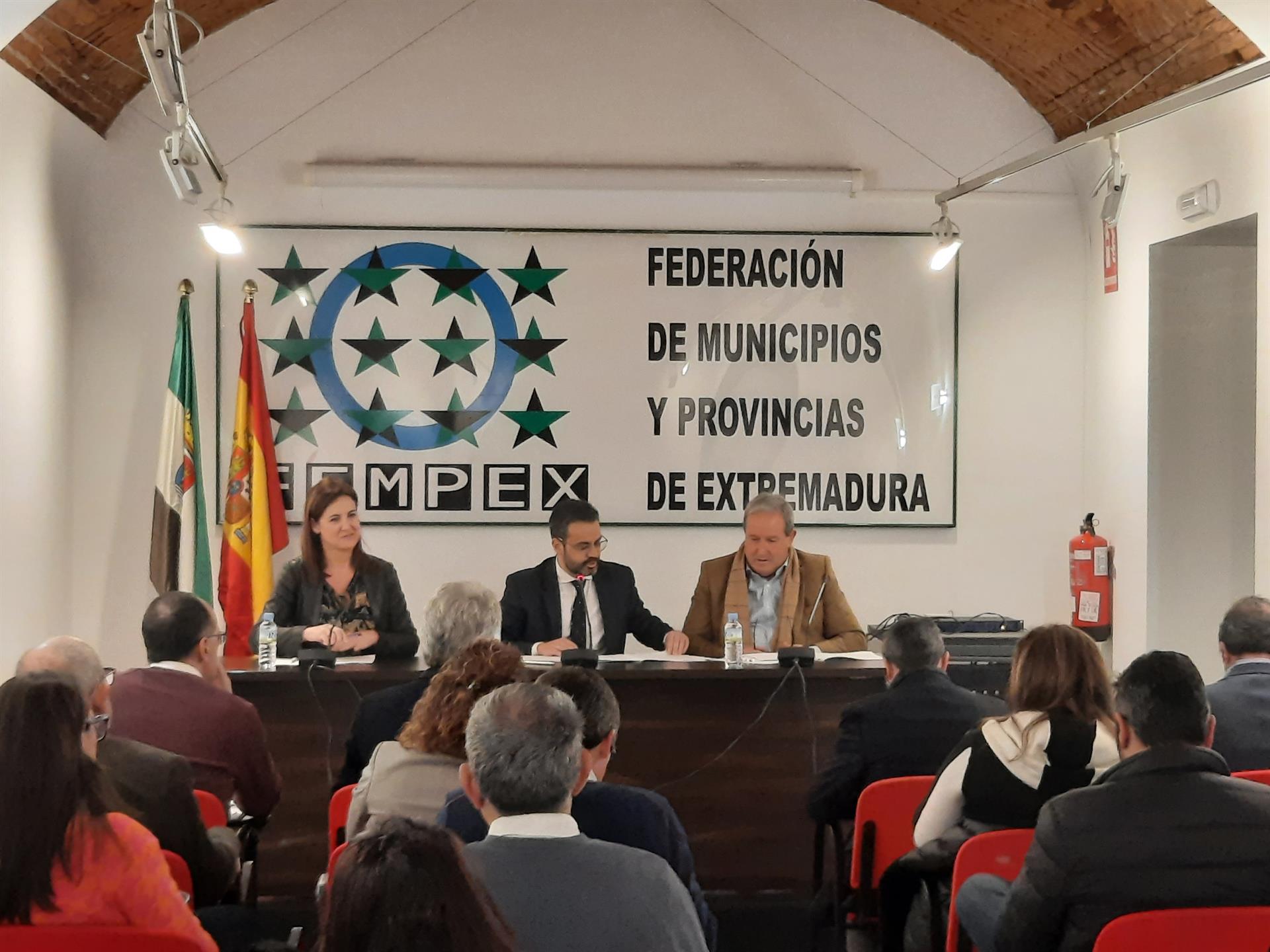 Arranca una nueva legislatura de la FEMPEX con consenso en asuntos vehiculares Arranca una nueva legislatura de la FEMPEX con consenso en asuntos vehiculares