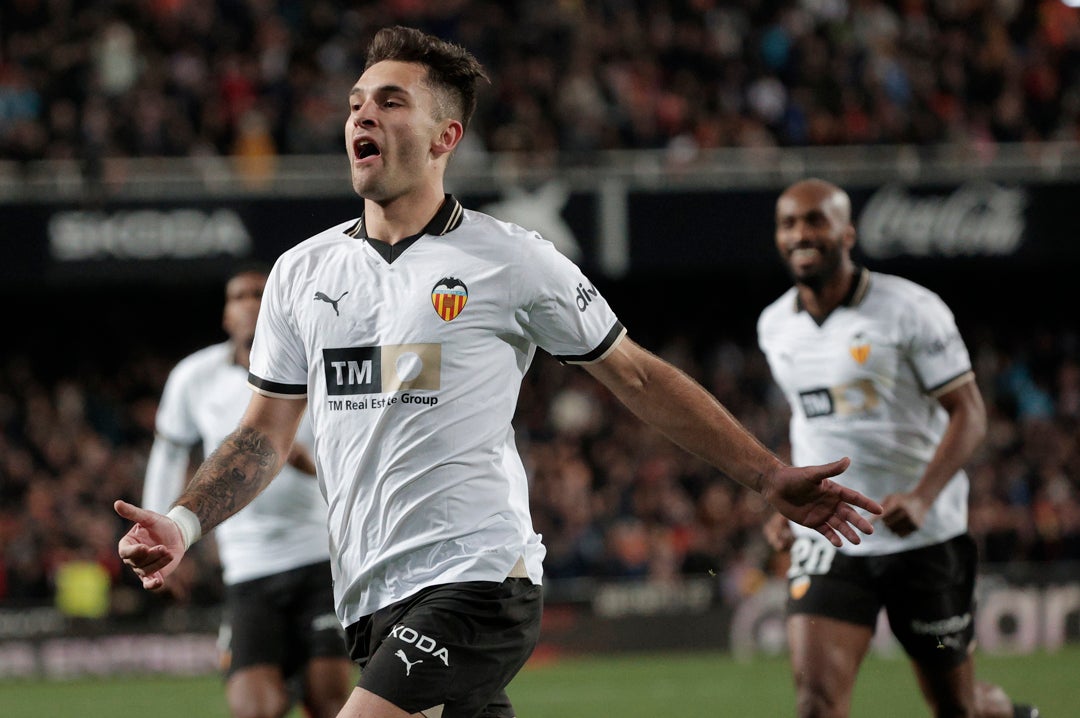 Hugo Duro frena al Athletic y asoma al Valencia a Europa Hugo Duro frena al Athletic y asoma al Valencia a Europa