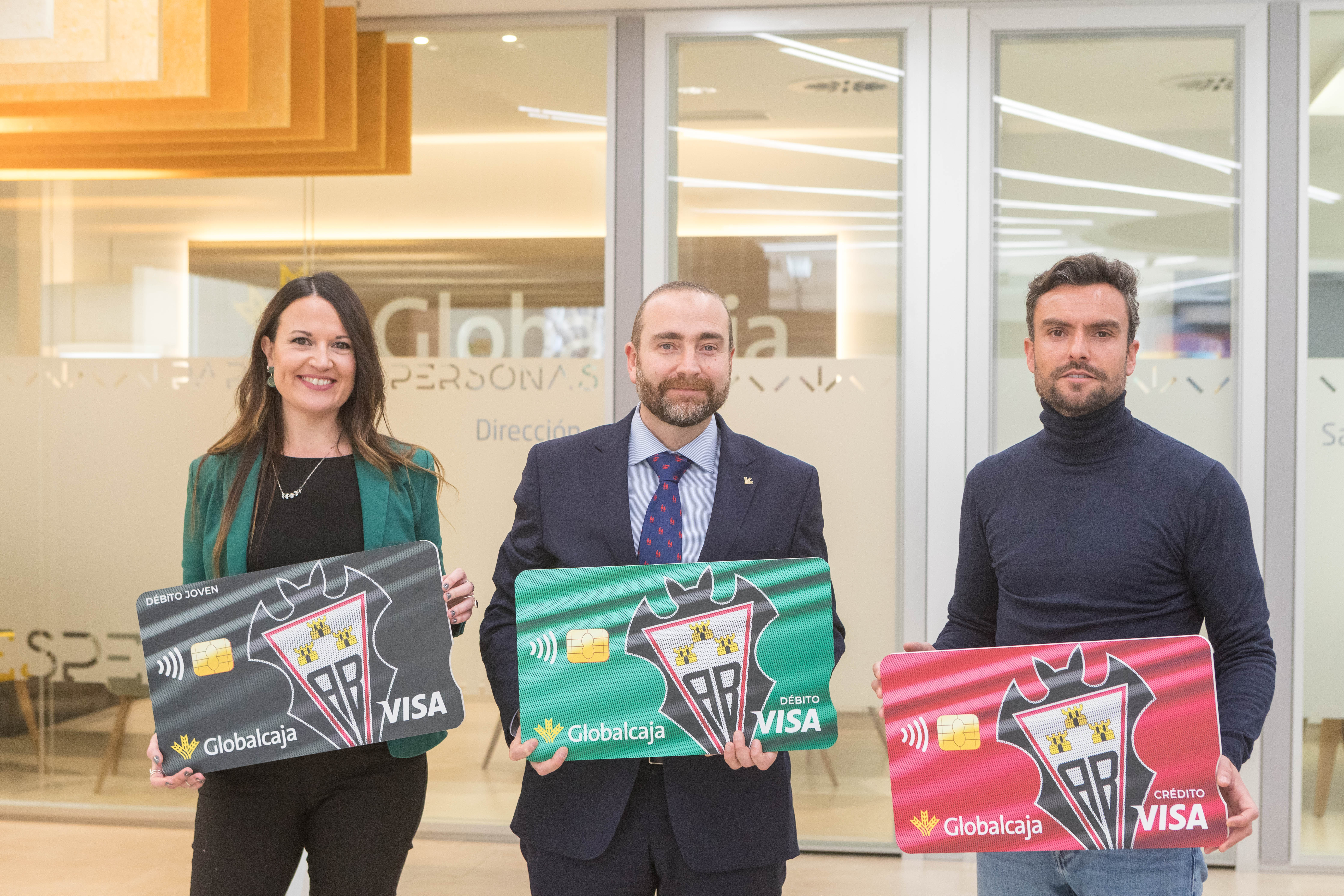 Globalcaja presenta las nuevas tarjetas del Albacete Balompié Globalcaja presenta las nuevas tarjetas del Albacete Balompié