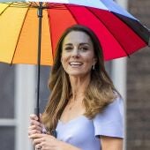 Nuevos detalles de la operación de Kate Middleton que sigue ingresada más de una semana después