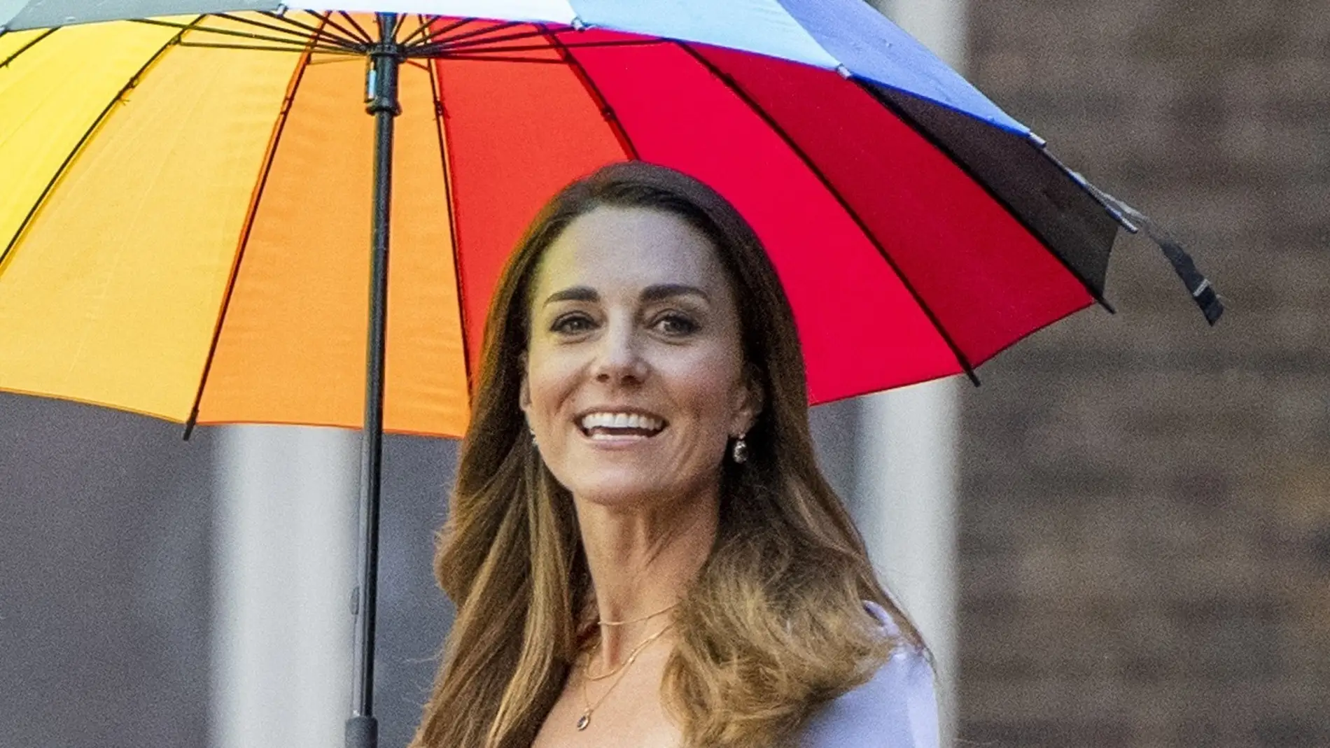 Nuevos detalles de la operación de Kate Middleton que sigue ingresada más de una semana después