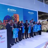Presentación en Fitur, en 2024, de la maratón Elche-Alicante. Presentación en Fitur, en 2024, de la maratón Elche-Alicante.