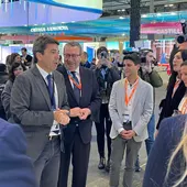 Carlos Mazón y Toni Pérez, en el stand de Benidorm en Fitur. Carlos Mazón y Toni Pérez, en el stand de Benidorm en Fitur.