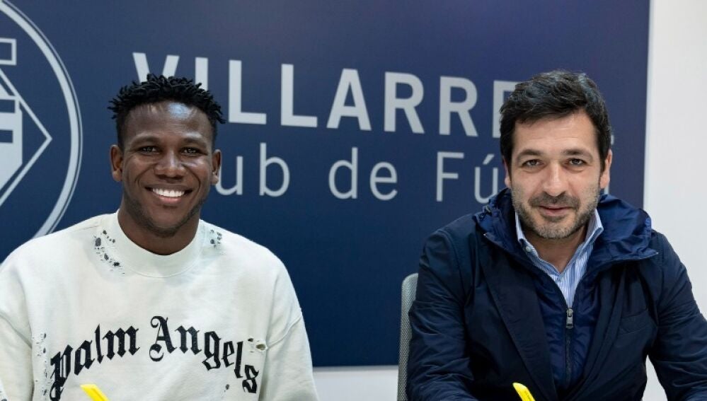 Negueroles junto a Mosquera