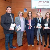 Nace el Libro Blanco para mejorar la atención de personas con autismo Nace el Libro Blanco para mejorar la atención de personas con autismo