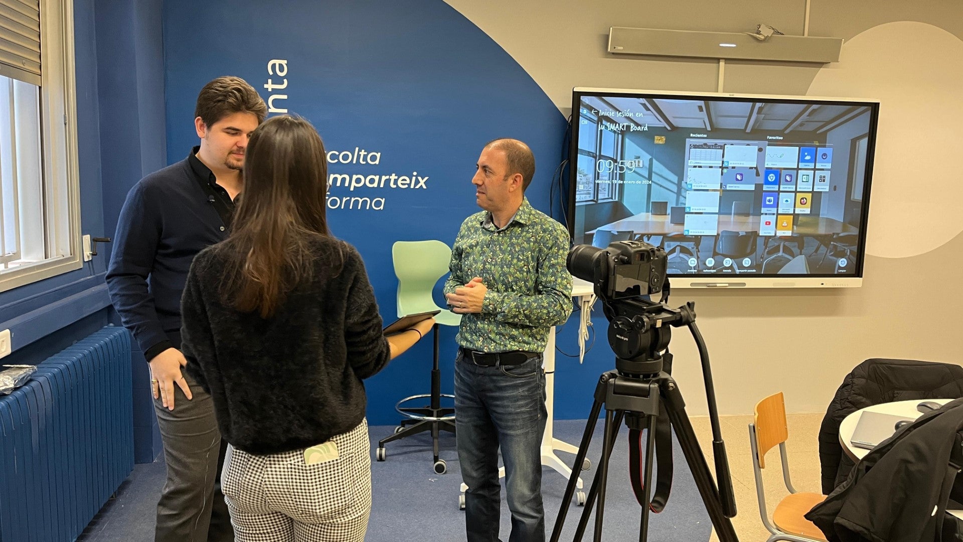 Los alumnos de Onda lanzan un inspirador mensaje para celebrar el Día Internacional de la Educación Los alumnos de Onda lanzan un inspirador mensaje para celebrar el Día Internacional de la Educación