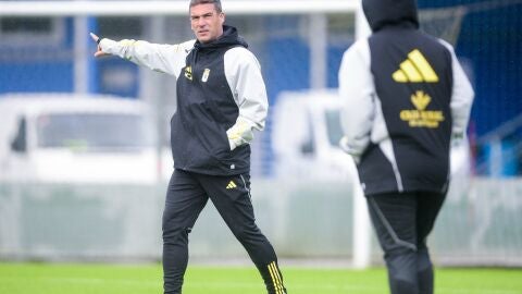 23-10-2023 Carri&oacute;n da una orden en El Requex&oacute;n