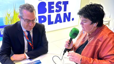 Toni P&eacute;rez y Marta Llinares, en Fitur.