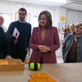 Elena Rivo pon de relevo o labor de Cogami e da asociación Aixiña en Ourense Elena Rivo pon de relevo o labor de Cogami e da asociación Aixiña en Ourense