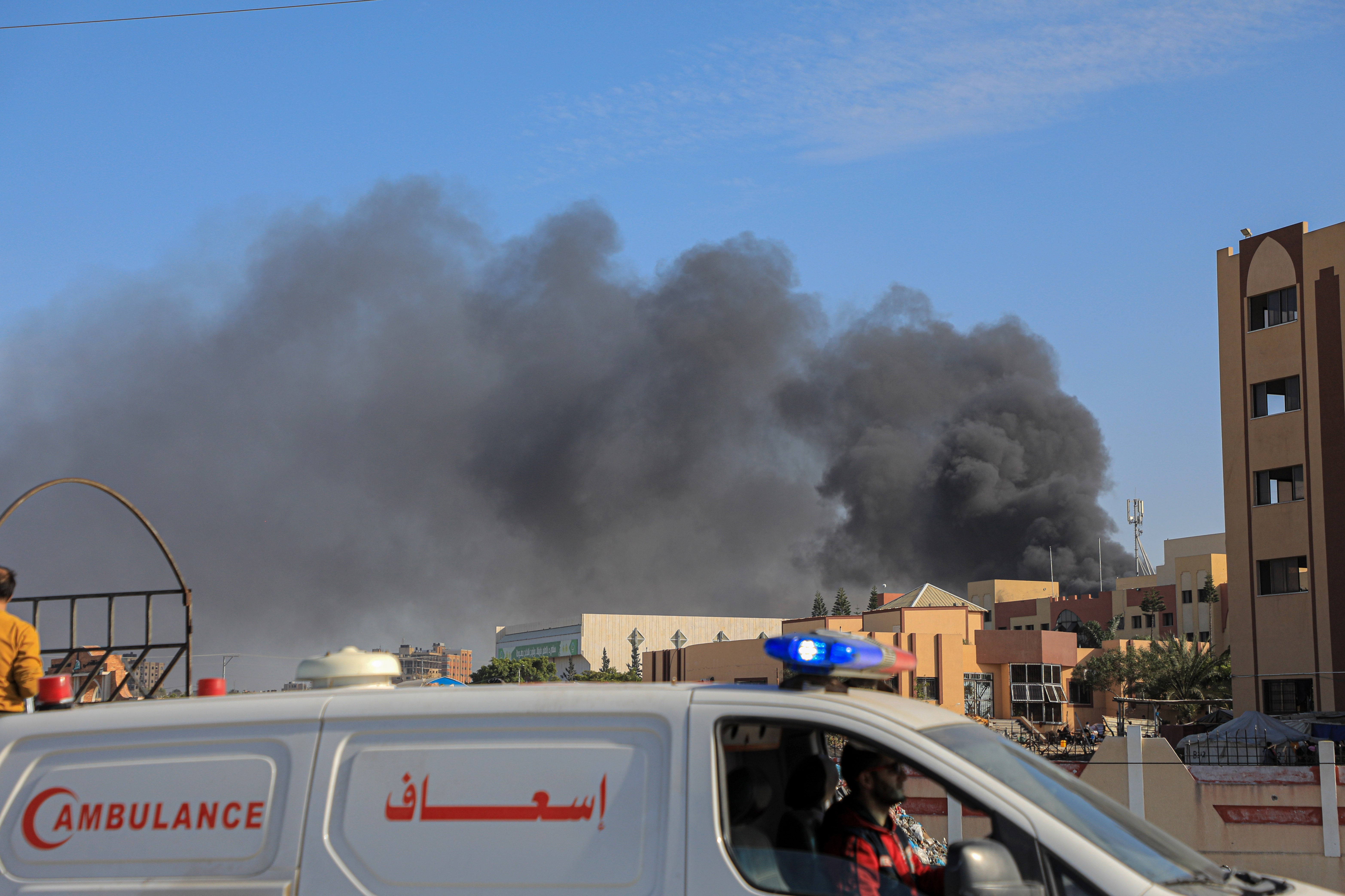 Al menos 20 muertos y 150 heridos en un ataque contra civiles en la ciudad de Gaza Al menos 20 muertos y 150 heridos en un ataque contra civiles en la ciudad de Gaza