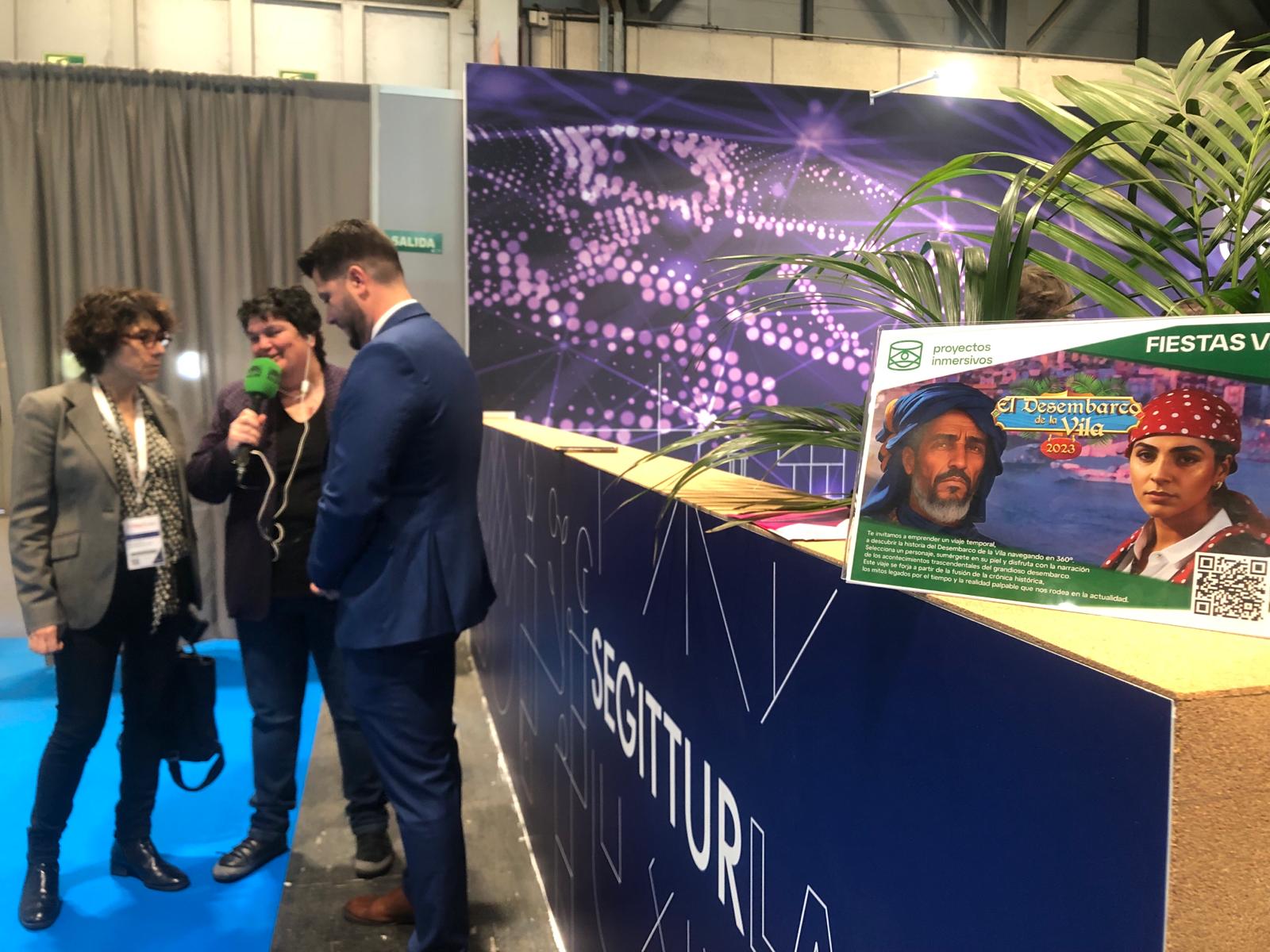 "Sumérgete" (literalmente) en el Desembarc de La Vila Joiosa "Sumérgete" (literalmente) en el Desembarc de La Vila Joiosa