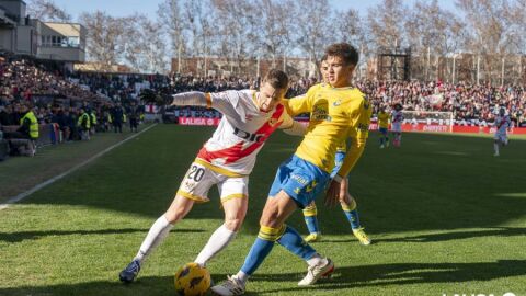 Maxi Perrone en un partido de Las Palmas