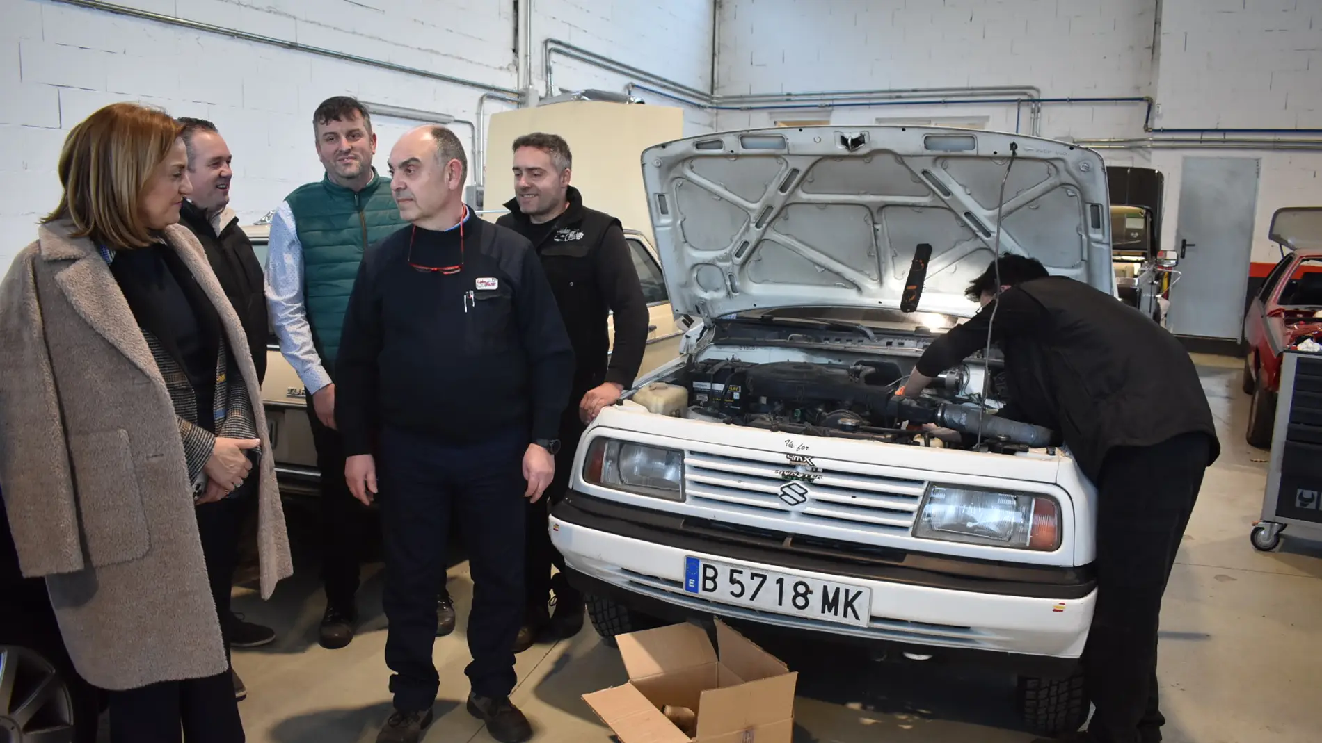 A Xunta analiza como cubrir as vacantes nos talleres de reparación de vehículos