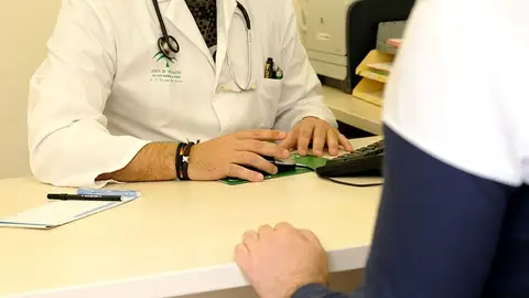 Motivos por los que Sanidad quiere incluir la renta y la orientación sexual en la historia clínica Motivos por los que Sanidad quiere incluir la renta y la orientación sexual en la historia clínica