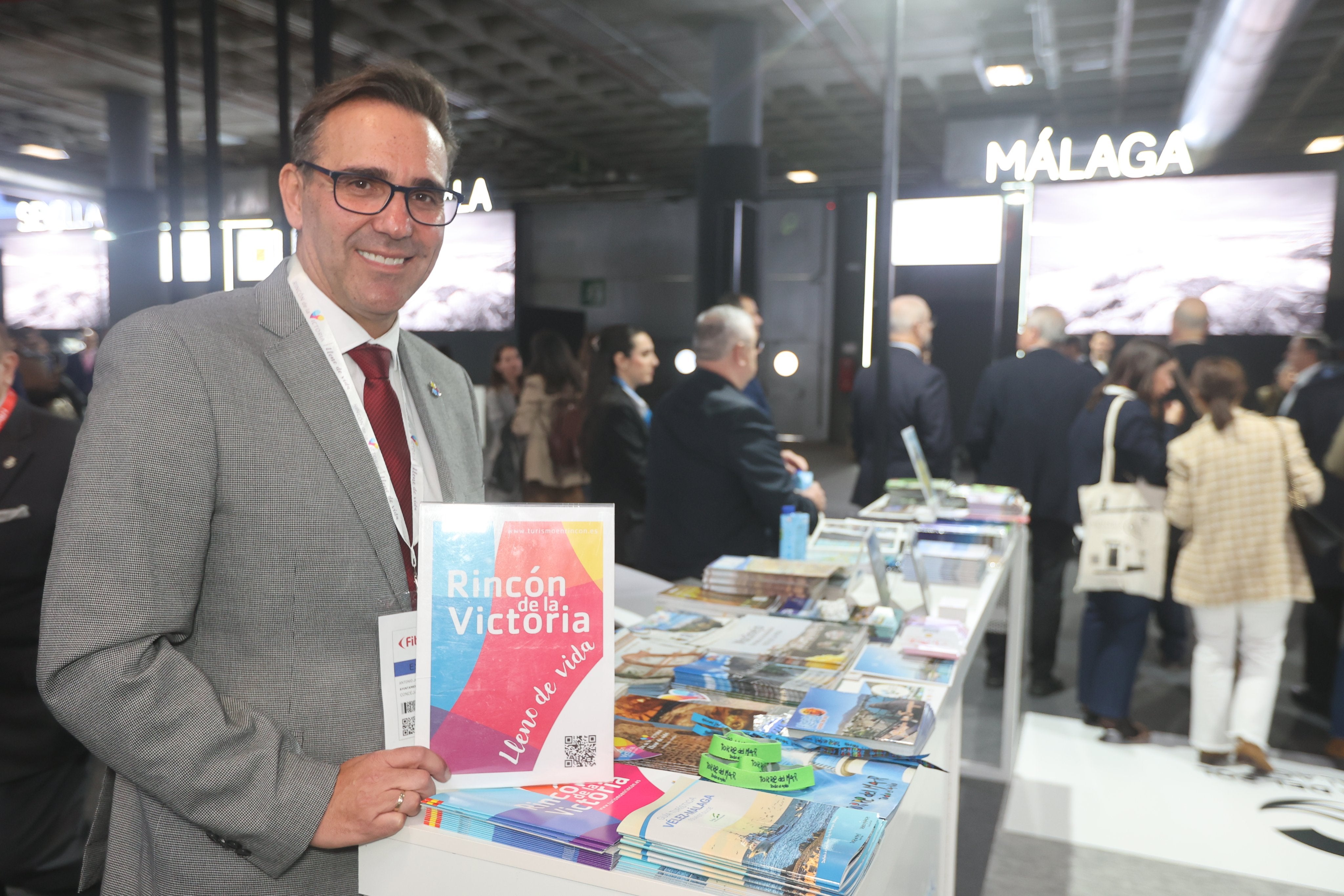 Antonio José Martín: "Somos un destino que va más allá del sol y la playa. El patrimonio y la gastronomía también están presentes" Antonio José Martín: "Somos un destino que va más allá del sol y la playa. El patrimonio y la gastronomía también están presentes"
