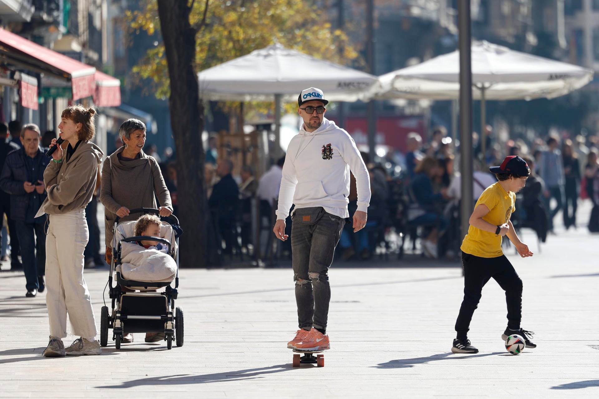 El tiempo primaveral se queda en España: menos lluvia de lo normal y altas temperaturas hasta mitad de febrero El tiempo primaveral se queda en España: menos lluvia de lo normal y altas temperaturas hasta mitad de febrero