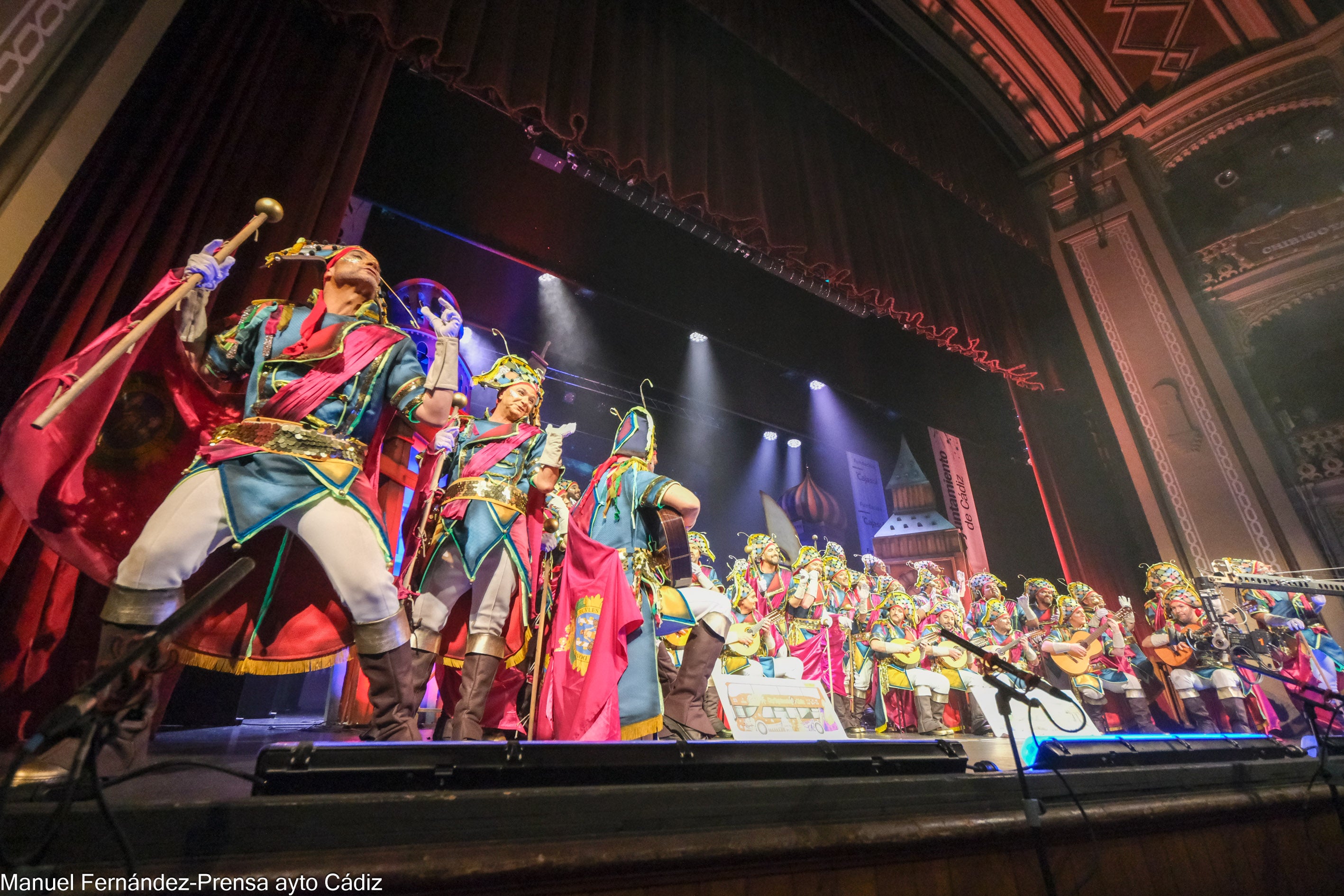 COAC 2024: quién actúa hoy 28 de enero en la sesión de cuartos de final del Carnaval de Cádiz COAC 2024: quién actúa hoy 28 de enero en la sesión de cuartos de final del Carnaval de Cádiz