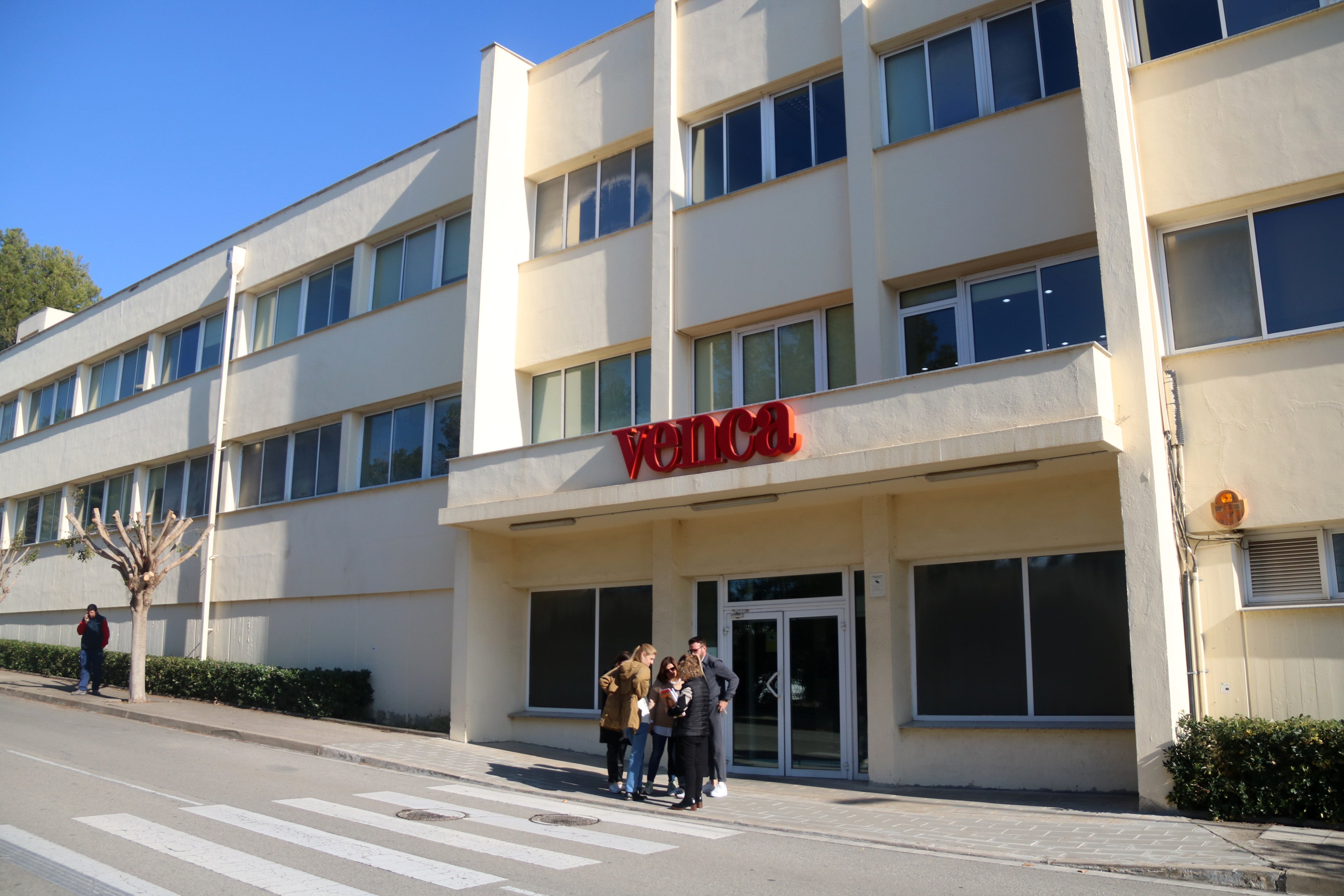 La plantilla de Venca inicia les negociacions amb l'administrador concursal i la direcció de l'empresa La plantilla de Venca inicia les negociacions amb l'administrador concursal i la direcció de l'empresa