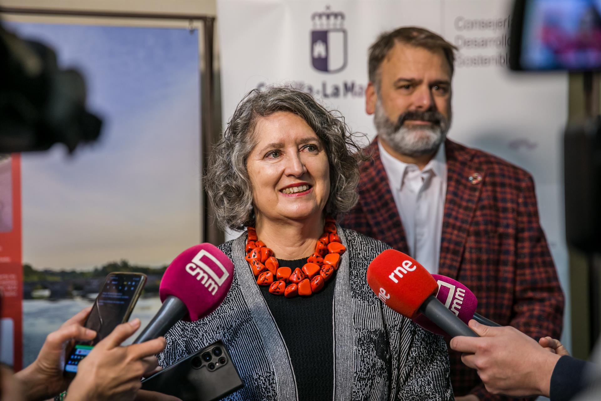 La Junta podría presentar este mes la demanda contra el Gobierno por las reglas del trasvase La Junta podría presentar este mes la demanda contra el Gobierno por las reglas del trasvase