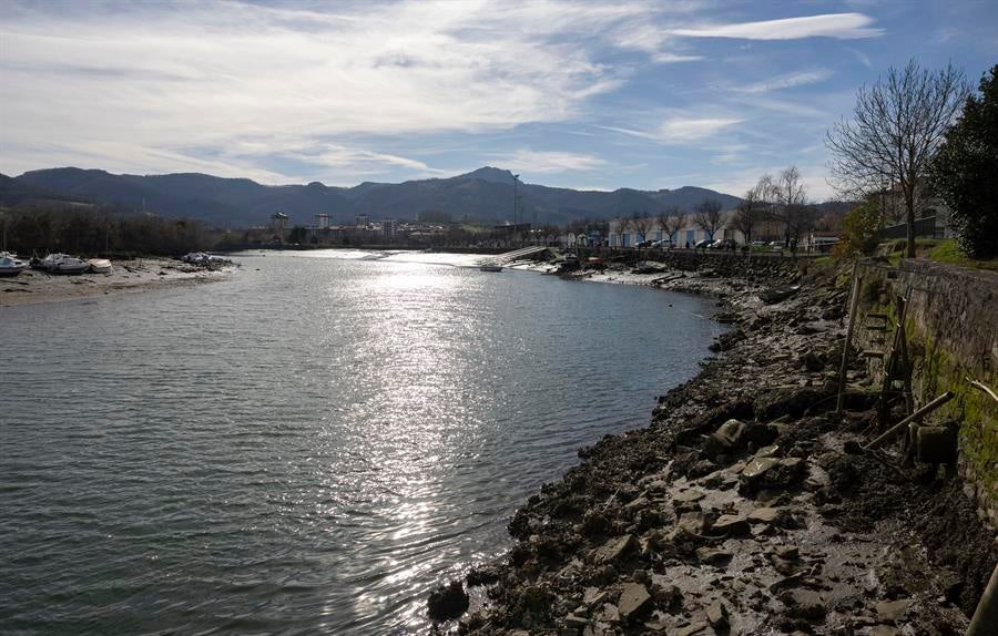 Hallado un cadáver flotando en aguas del río Bidasoa, en Irún Hallado un cadáver flotando en aguas del río Bidasoa, en Irún