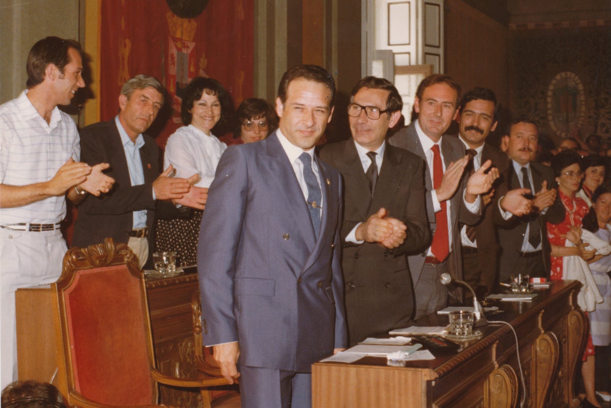 Fallece el exalcalde socialista de Cartagena, Juan Martínez Simón Fallece el exalcalde socialista de Cartagena, Juan Martínez Simón