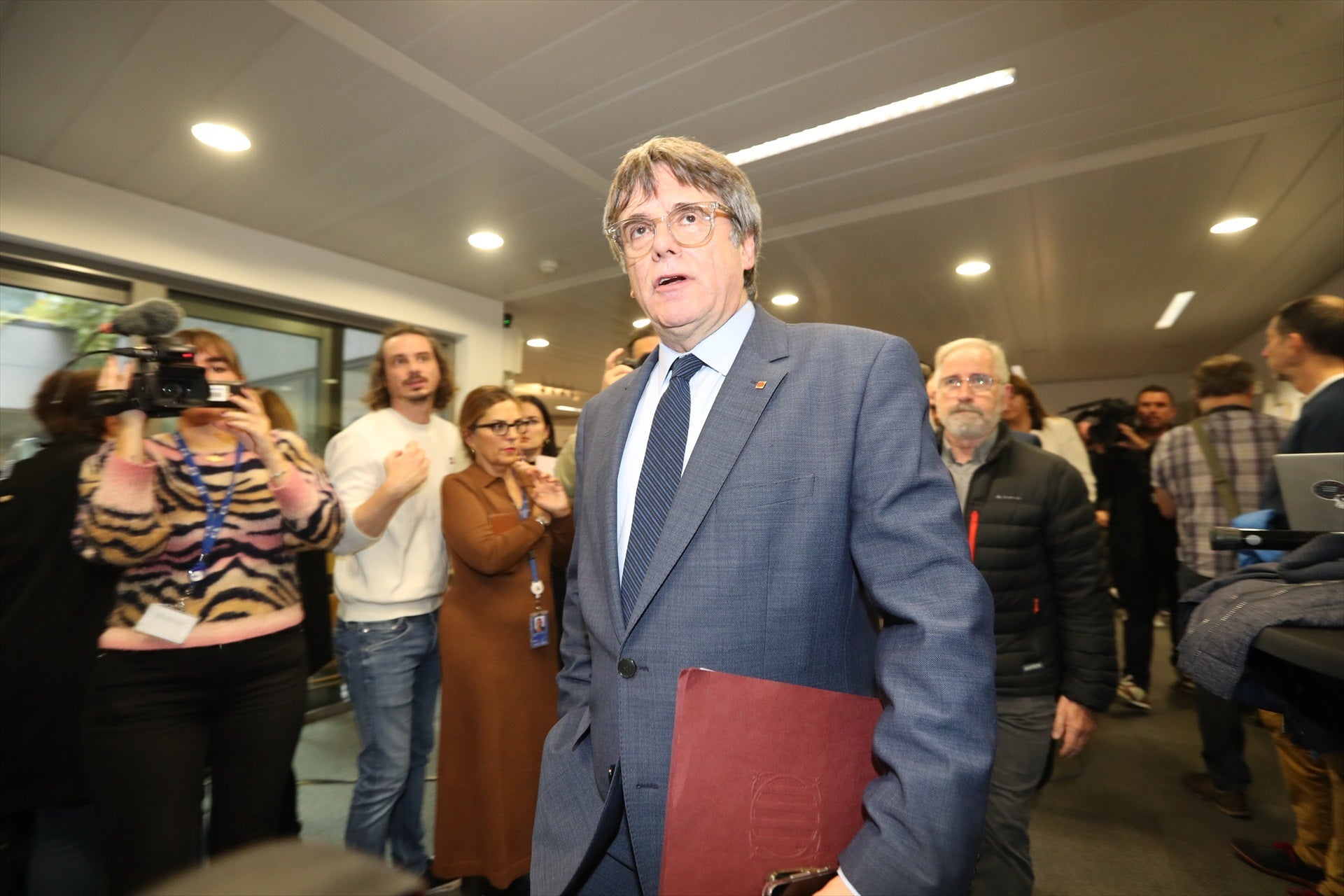 El Gobierno decide si incorpora a la ley de amnistía la última propuesta de Puigdemont El Gobierno decide si incorpora a la ley de amnistía la última propuesta de Puigdemont