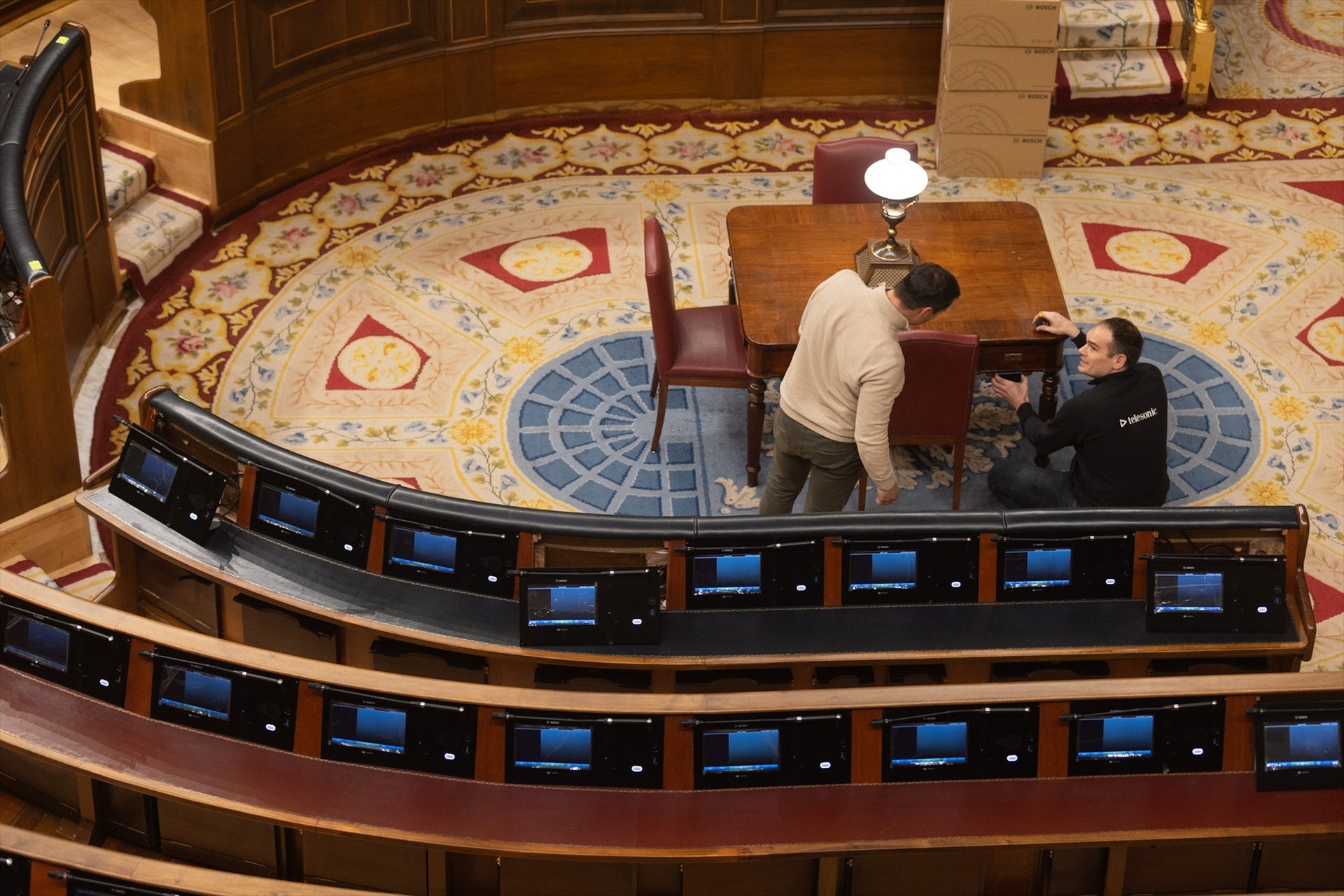 Sin botones y con pantallas más grandes: así es el nuevo sistema de votación que estrena el Congreso Sin botones y con pantallas más grandes: así es el nuevo sistema de votación que estrena el Congreso