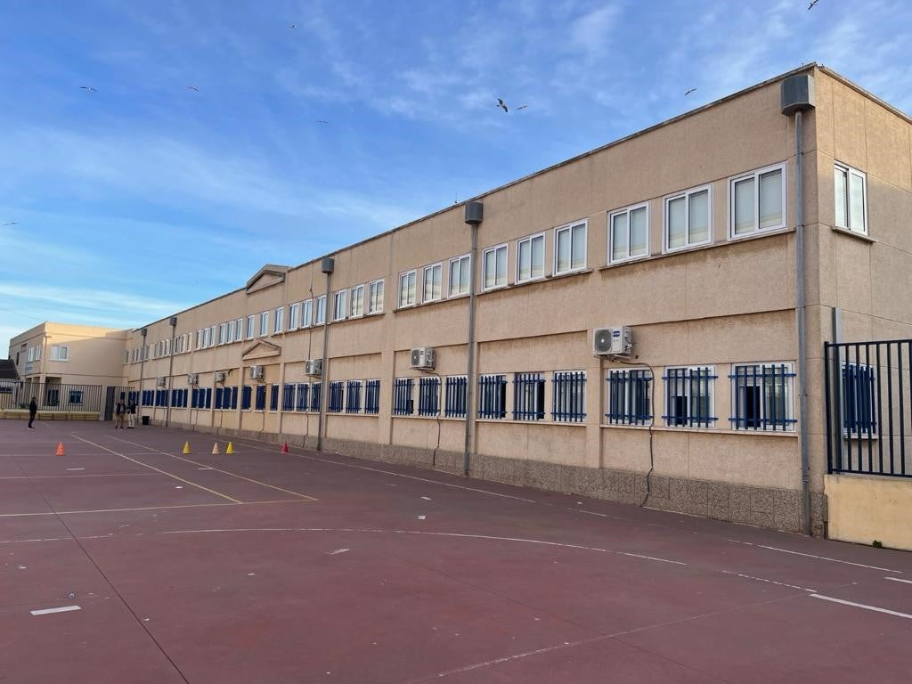 El Ministerio de Educación acomete mejoras y refuerza la digitalización en los Centros de Ceuta El Ministerio de Educación acomete mejoras y refuerza la digitalización en los Centros de Ceuta