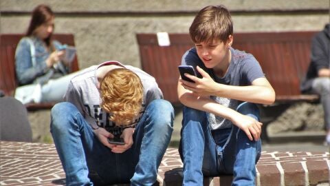 pantallas ni&ntilde;os