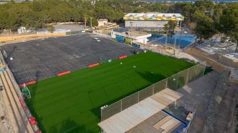 Sustituci&oacute;n del c&eacute;sped artificial del campo de F&uacute;tbol 11 de L'Alf&agrave;s