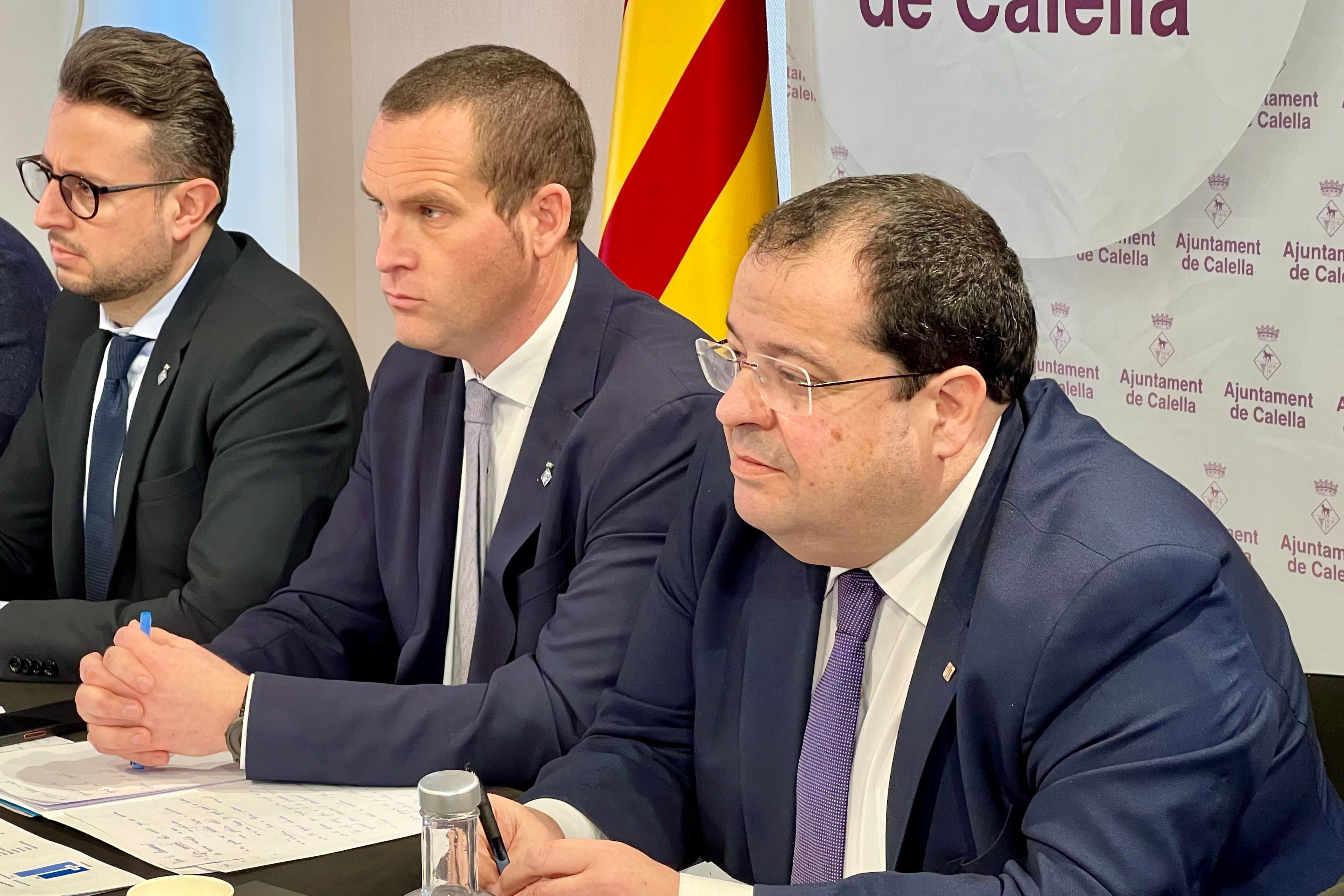 Interior i Calella poleixen diferències i es conjuren per millorar la seguretat i lluitar contra la multireincidència Interior i Calella poleixen diferències i es conjuren per millorar la seguretat i lluitar contra la multireincidència